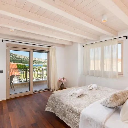 게스트하우스 Iris 2 3*