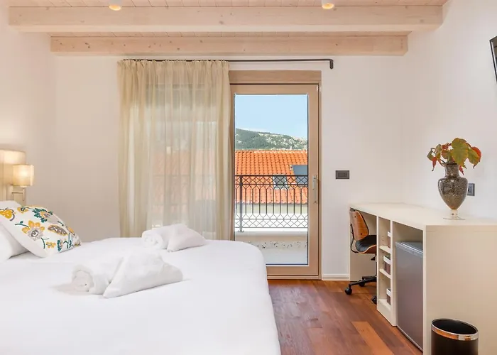 Iris 2 بيت ضيافة باشْكا